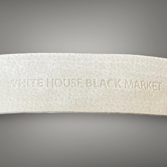 White House Black Market Women’s White Leather Floral Embroidered Hip Belt - XS - Picture 4 of 8